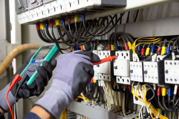 Best Commercial Electrical Services  in Lakes West, CT